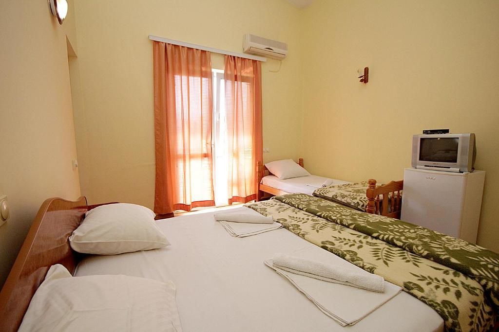 Апартаменты Apartments Stari Grad Сутоморе