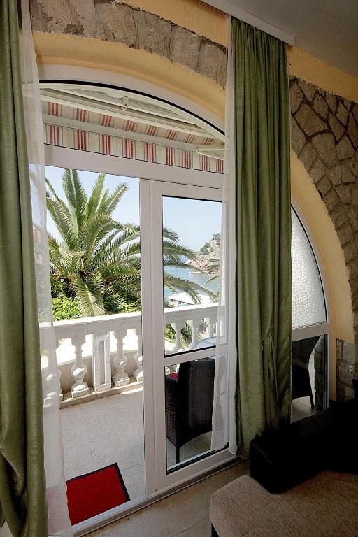 Апартаменты Apartments Stari Grad Сутоморе-52