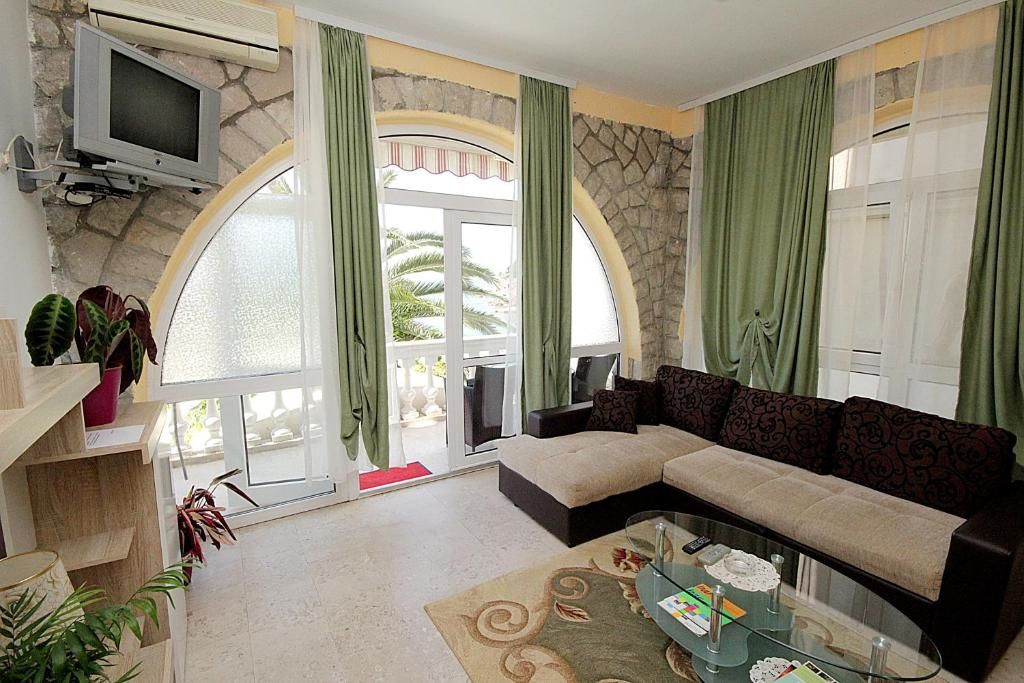 Апартаменты Apartments Stari Grad Сутоморе-54