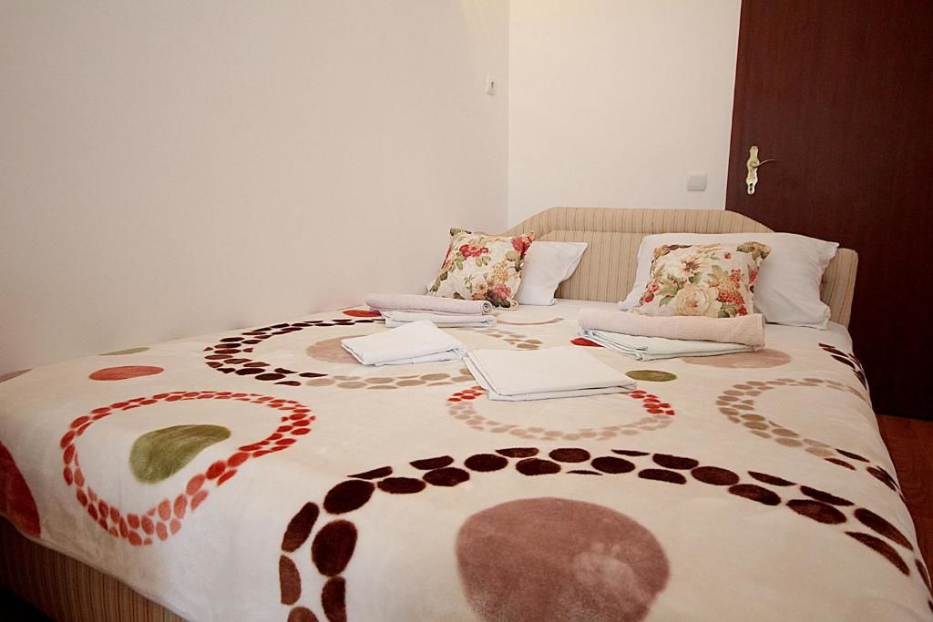 Апартаменты Apartments Stari Grad Сутоморе-57