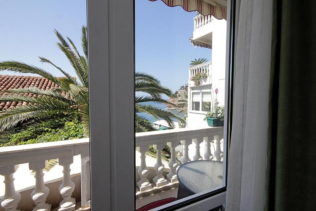 Апартаменты Apartments Stari Grad Сутоморе-77