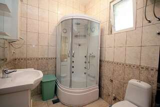 Апартаменты Apartments Stari Grad Сутоморе Апартаменты с 2 спальнями-24