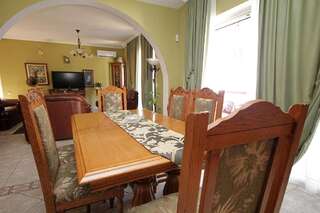 Апартаменты Apartments Stari Grad Сутоморе Апартаменты Делюкс-11