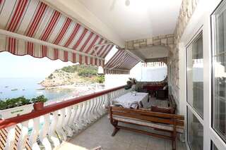 Апартаменты Apartments Stari Grad Сутоморе Апартаменты Делюкс-16