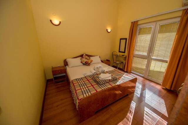 Апартаменты Apartments Stari Grad Сутоморе-27