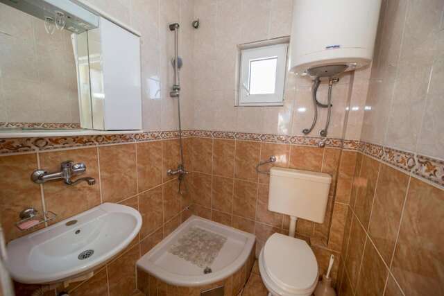 Апартаменты Apartments Stari Grad Сутоморе-5