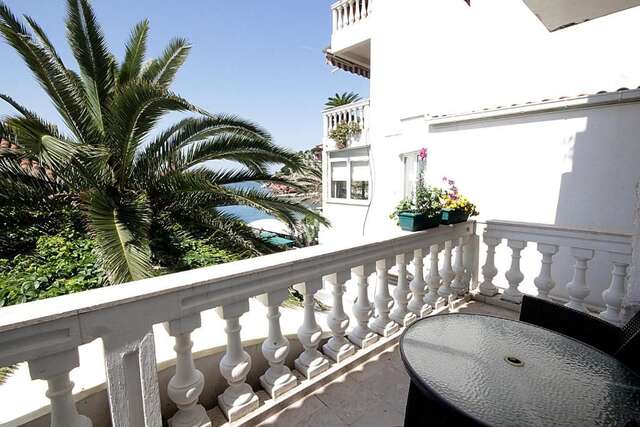 Апартаменты Apartments Stari Grad Сутоморе-58