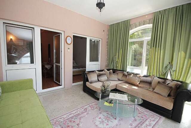 Апартаменты Apartments Stari Grad Сутоморе-62