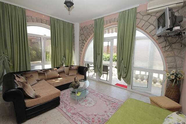 Апартаменты Apartments Stari Grad Сутоморе-78